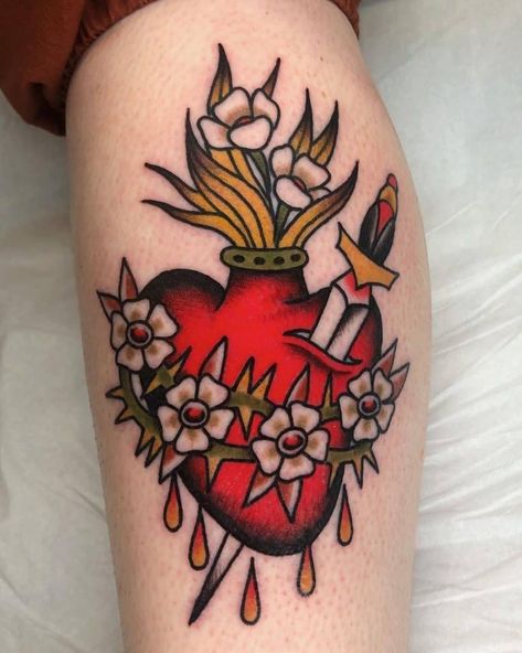 Sagrado Corazon Tattoo, Two Hands Tattoo, White Heart Tattoos, Realistic Heart Tattoo, Traditional Heart Tattoos, Sacred Heart Tattoo, Black Heart Tattoos, Heart Tattoo Wrist, Sacred Heart Tattoos