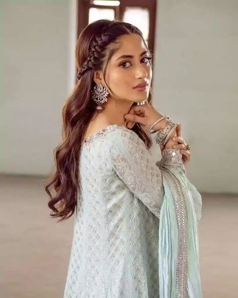 Pakistani Actress Hairstyle, Eid Hairstyles, Faiza Saqlain, Long Bridal Hair, Sajal Aly, Sajal Ali, Pakistani Wedding Outfits, Embroidered Chiffon, Pakistani Dress Design