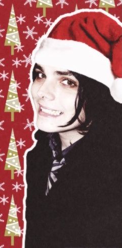 Gerarddddddd My Chemical Romance Christmas, Mcr Pfp Aesthetic, Mcr Christmas Pfp, Gerard Way Christmas, Emo Christmas Wallpaper, Mcr Christmas, Gee Way, Emo Christmas, Mcr Gerard