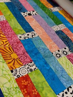 Weaved Batik Couch Quilt Strip Quilt Patterns Easy, Quilt Patterns Easy, Quirky Quilts, Prayer Quilt, Quilt Layouts, Backing A Quilt, Strip Quilt Patterns, Charity Quilts, Strip Quilt