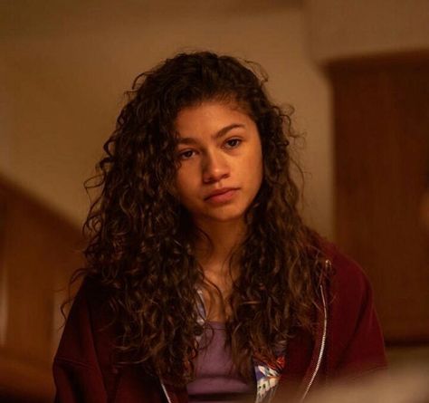 Rue Euphoria, Rue Bennett, Estilo Zendaya, Zendaya Outfits, Zendaya Style, More Than, Zendaya Coleman, Looks Style, Celebrity Pictures