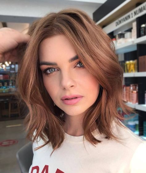 Oval Face Shattered Lob Trendy Haircuts Medium, Medium Haircuts, Layered Bob Haircuts, Oval Face Haircuts, Oval Face Hairstyles, Long Bob Haircuts, Lob Haircut, Lob Hairstyle, Oval Face