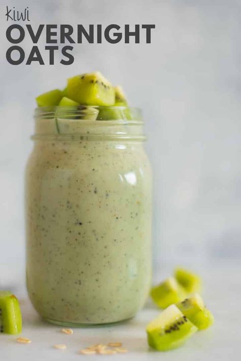 Overnight Oats With Kiwi, Strawberry Kiwi Overnight Oats, Overnight Oats Kiwi, Kiwi Overnight Oats, Kiwi Oatmeal, Daycare Breakfast, Easy Preschool Snacks, Peach Overnight Oats, Best Overnight Oats