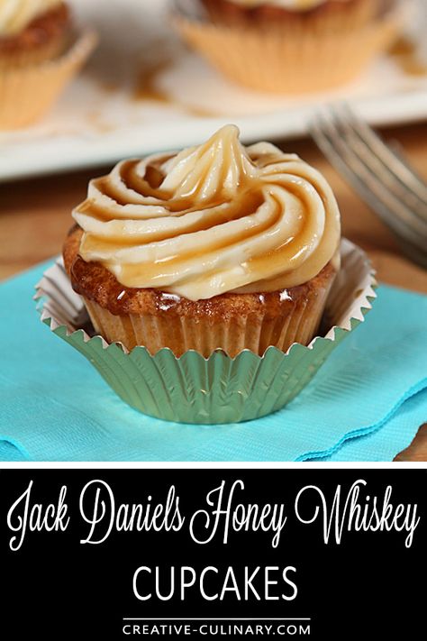 Jack Daniels Honey Whiskey, Whiskey Cupcakes, Boozy Baking, Jack Daniels Honey, Low Carb Cupcakes, Boozy Cupcakes, Honey Whiskey, Keto Cupcakes, Alcoholic Desserts