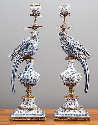 Blue And White Vases, Bird Candle Holder, Vase Cristal, Porcelain Candle Holder, Bird Figurines, Porcelain Candle, Blue White Decor, Gold Candle Holders, Blue And White China