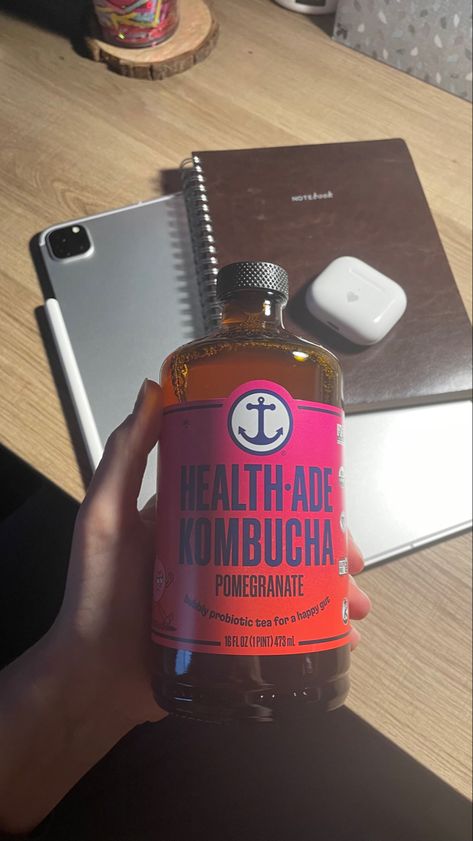 Kombucha Aesthetic, Kombucha Aesthetic Photography, Kombucha Lifestyle Photography, Pomegranate Kombucha, Kombucha Drink, Kombucha Drink Brands, Health Ade Kombucha, Kombucha Flavors, Synergy Kombucha