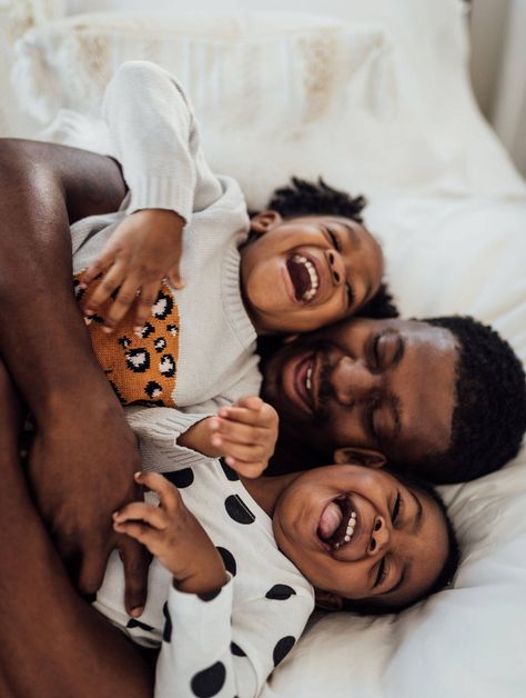 Mommy And Me Photo Shoot, Boy Meets Girl, Black Fathers, Dream Family, Dad Baby, Black Families, Beautiful Family, Black Kids, Future Baby