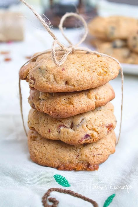 Dried Fruit Cookies, Brown Sugar Oatmeal Cookies, Pumpkin Spice Cookie Recipe, Dried Fruit Recipe, Fruit Biscuits, Recipes From Scratch, Fruit Chip, Spiced Fruit, Fruit Cookies