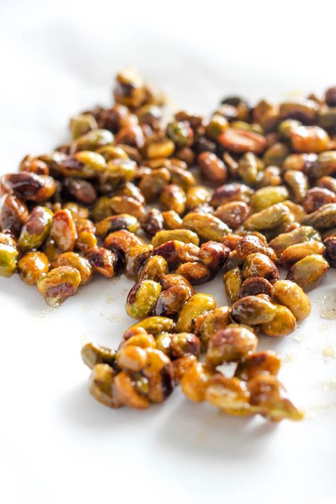 Roasted Pistachios Recipe, Candied Pistachios, Wright Family, Roasted Pistachios, Pistachio Recipes, Honey Chocolate, Honey Candy, Christmas Food Gifts, Nut Recipes