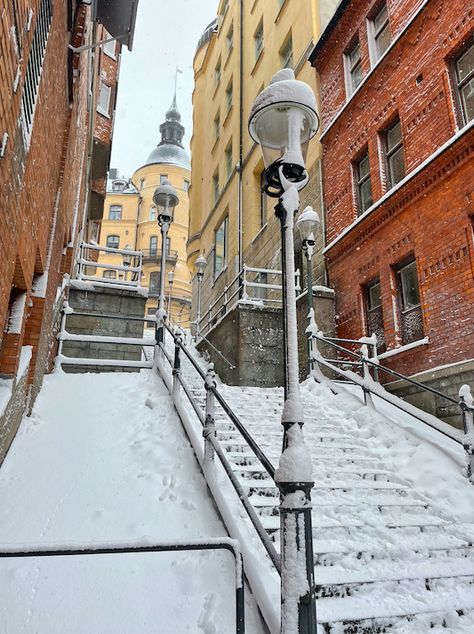 Swedish Apartment Stockholm, Stockholm Sweden Winter, Winter In Stockholm, Stockholm Winter Aesthetic, Sweden In Winter, Stockholm Aesthetic Winter, Stockholm In Winter, Sweden Aesthetic Winter, Stockholm Sweden Aesthetic