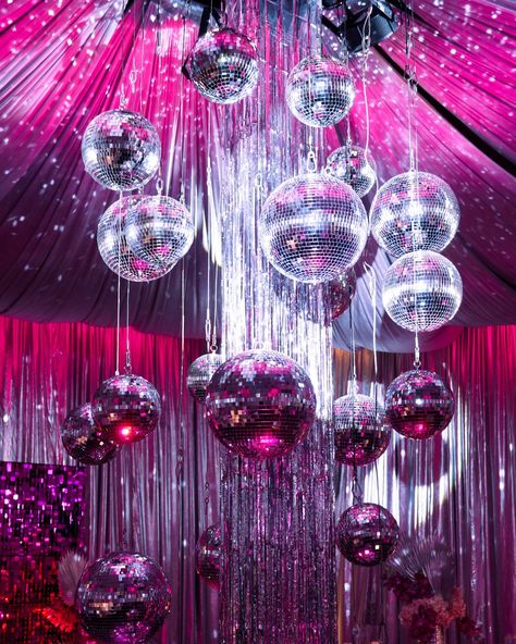 Silver or Pink? 🪩 The impact your lighting can have on the overall look and feel of you event space can't be underestimated! By altering the colour and intensity of your lighting, you can instantly change the ambiance #melbourneevents #lighting #eventlighting #partylighting #disco #discoballs #melbourneevents Disco Theme Party, Disco Decorations, Music Themed Parties, Disco Night, Disco Theme, Henna Party, Silver Party, Disco Balls, Event Lighting