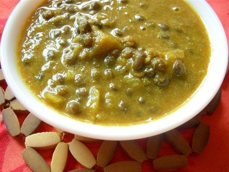 This is a typical goan recipe which we call as “TONAK” you can change the main ingredient with the same masala and procedure and the name ch... Veg Kurma Recipe, Goan Food, Kurma Recipe, Vegetarian Main Course, Goan Recipes, Dal Recipe, Veg Dishes, Quick Recipes Snacks, Indian Dessert Recipes