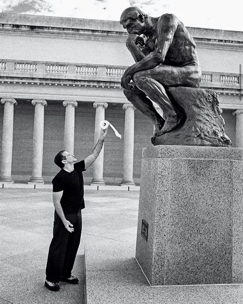 Ruby Southerland on Twitter: "#RobinWilliams offering “The Thinker” the roll of toilet paper never fails to make me laugh.  #HBD… " History Major, René Magritte, Black Holes, Robin Williams, Coven, Belle Photo, Famous People, Comedians, Mona Lisa