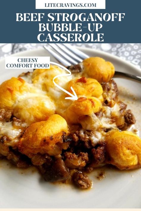 Beef Stroganoff Bubble-Up Casserole is the perfect meaty comfort food. Instead of servings with egg noodles or mashed potatoes, top your casserole with buttery crescent rolls for a truly decadent treat! #bubbleupcasserole #beefstroganoff Lite Cravings, Vegetable Pasta Bake, Weight Watchers Casserole, Cravings Recipes, Green Bean Casserole Easy, Yummy Casserole Recipes, Ww Points, Bubble Up, Hamburger Helper