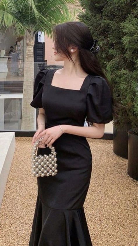 Black Mermaid Prom Dress, Black Dresses Classy, Elegant Dresses Classy, Trendy Dress Outfits, Black Dress Outfits, Womens Vintage Dresses, Korean Fashion Dress, Quick Outfits, Elegante Casual