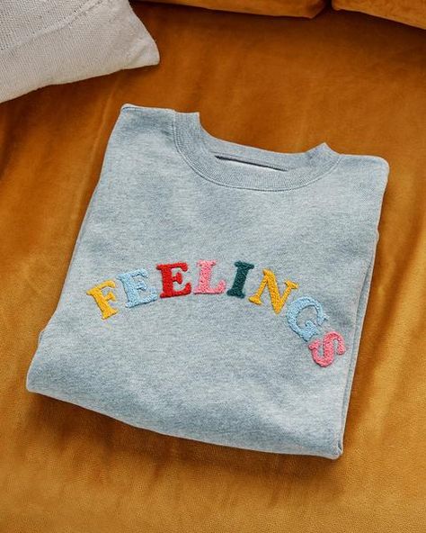 Pola Sulam, Hand Crochet Baby Blanket, Embroidery On Clothes, Shirt Embroidery, Crochet Patterns For Beginners, Cozy Sweatshirts, Embroidery Inspiration, Embroidered Sweatshirts, Diy Embroidery