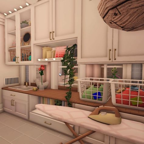 Beach House Interior Bedroom, Preppy Bloxburg, Bloxburg Designs, Bloxburg Inspiration, Bloxburg Building, Beach House Room, Bloxburg Decals Codes Aesthetic, Blocksburg Room Ideas￼, Decals Codes