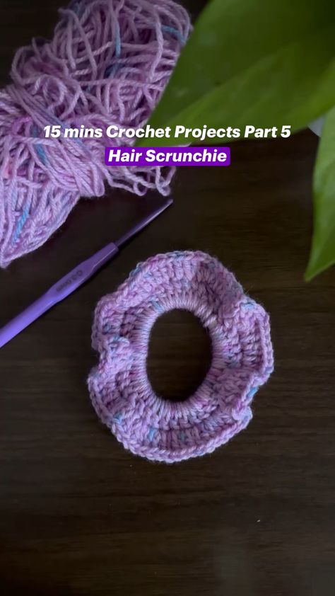 15 mins Crochet Projects Part 5 - Hair Scrunchie 💜💖✨ Hair Tie Crochet, Crocheting Accessories, Crochet Hair Tie, Scrunchie Pattern, Tie Crochet, Accessories Crochet, Pattern Hair, Metric System, Crochet Wool