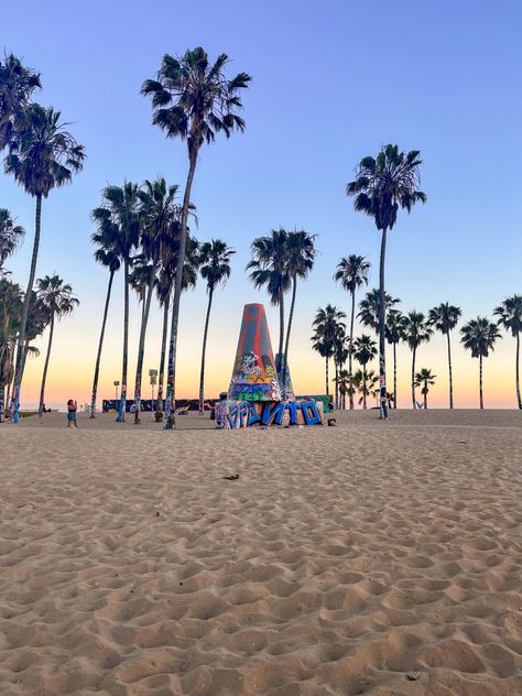 Venice Beach California Photography, La Venice Beach, Venice Beach California Aesthetic, Venice Beach Aesthetic, California Beach Aesthetic, Venice Sunset, Girlie Aesthetic, Venice Los Angeles, Angeles Aesthetic