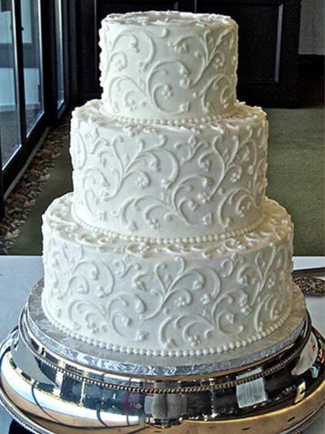 White Wedding Cakes Elegant, Wedding Cake Simple Elegant, Vintage Pasta, Buttercream Piping, Wedding Cakes Elegant, Sculpted Cakes, Lace Wedding Cake, Buttercream Wedding Cake, White Wedding Cakes