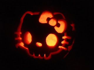 Hello Kitty skull face carved jack o'lantern pumpkin Kitty Pumpkin, Hello Kitty Pumpkin, A Pumpkin, Halloween Pumpkins, In The Dark, Pumpkins, To Look, Hello Kitty, Carving