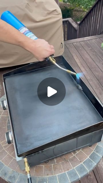 Rusty Blackstone Griddle, Diy Outdoor Kitchen Blackstone, Restore Blackstone Griddle, Blackstone Grill Hacks, Diy Griddle Cover, Blackstone Stand Diy, Cleaning A Blackstone Griddle, Diy Blackstone Griddle Cover, Blackstone Grease Catcher Diy