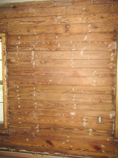 How to Expose & Prep Shiplap Walls - Country Life Charm Blog Exposed Shiplap Wall, Old Shiplap Wall, Faux Cabin Walls, Natural Shiplap, Restoring Old Houses, Wood Shiplap Wall, Wood Shiplap, Shiplap Kitchen, Tongue And Groove Walls