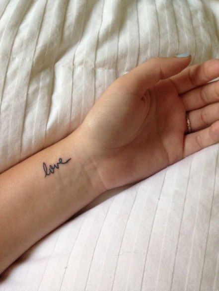 Love Wrist Tattoo, Wrist Tattoos Words, Small Words Tattoo, Wrist Tattoos Girls, Small Wave Tattoo, Side Wrist Tattoos, Meaningful Wrist Tattoos, Cute Tattoos On Wrist, Cool Wrist Tattoos