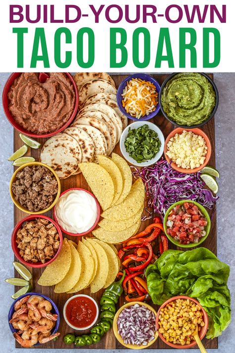 Taco Board, Halloween Charcuterie, Fest Mad, Decorações Com Comidas, Charcuterie Inspiration, Charcuterie Platter, Party Food Platters, Charcuterie And Cheese Board, Charcuterie Recipes