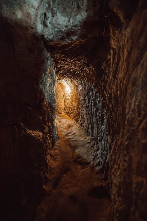 Narrow tunnels at Derinkuyu Underground City, Cappadocia Earth Texture, Underground City, Enchanted Kingdom, Underground Tunnels, Underground Cities, City Drawing, Cozy Mysteries, Fantasy Aesthetic, High Fantasy