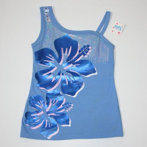 This Listing Is For An Adorable Girl's Tank Top From Justice. This Is In New With Tag Condition And Is In Child Size 6 Colorful Tops For Women, Dream Clothes T-shirts & Tank Tops, Outfits With Tank Tops, Cute Shirts Aesthetic, Tank Tops Aesthetic, Cool Tank Tops, 2000s Shirts, All Blue Outfit, Pink Flower Top