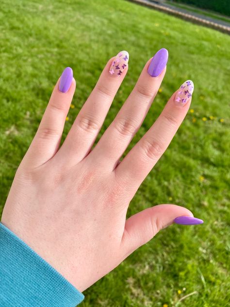 Pastel Purple Nail Ideas Short, Lavender Gel Manicure Design, Lavender Nails With Butterflies Almond, Almond Nail Ideas Spring, Purple Nails Speak Now, Butterfly Lavender Nails, Purple Taylor Swift Nails, Taylor Swift Nails Purple, Purple Butterfly Nails Almond