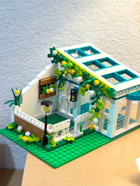 Stuff To Build With Legos, Lego Houses Easy, Random Lego Builds, Lego Building Ideas Aesthetic, Lego House Ideas Easy Instructions, Diy Lego Builds, Things To Make With Lego, Lego Things To Build, Lego Ideas To Build Easy House