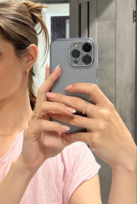 Iphone 13 Pro Max Mirror Pics, Mirror Selfie Iphone 13 Pro, Iphone 13 Selfie, Iphone Selfie Mirror, Iphone Mirror Selfie, Tip Manicure, Iphone Selfie, French Tip Manicure, Russian Manicure