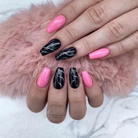 Pink Black Marble Nails, Pink And Black Marble Nails, Nails Pink Black, Black Marble Nails, Marble Nail Designs, Nails Pink, Marble Nails, Pink Marble, Black White Pink