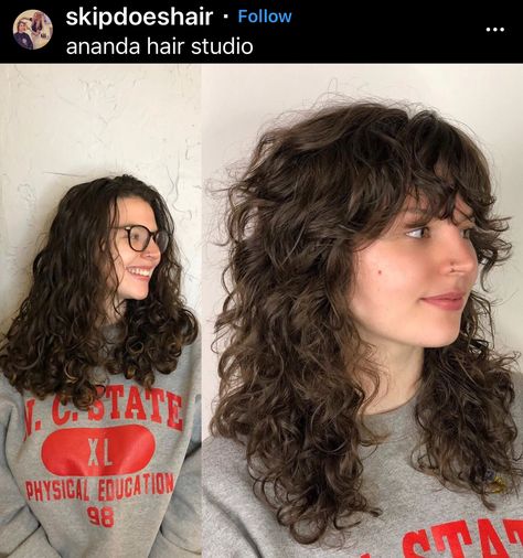 Natural Curly Hair Cuts, Geena Davis, Curly Hair Photos, Short Curls, Haircuts For Wavy Hair, Haircuts For Curly Hair, Hair Stylies, Curly Hair Inspiration, Cut My Hair