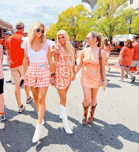 Auburn Game Day Fits, College Rush Week Outfits, Utk Game Day Outfit, Auburn Rush Outfits, Utk Game Outfits, Auburn University Game Day Outfits, Orange Game Day Outfit, Southern Game Day Outfit, Clemson Sorority