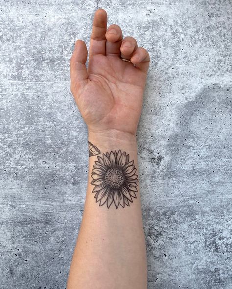 Temporary Tattoos – NatureTats Tattoo Paper, Gothic Tattoo, Sunflower Tattoos, Cute Tattoos For Women, Temporary Tattoo Designs, Sunflower Tattoo Design, Sunflower Tattoo, White Tattoo, Tattoo Work