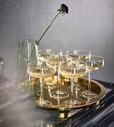 Champagne coupe glasses