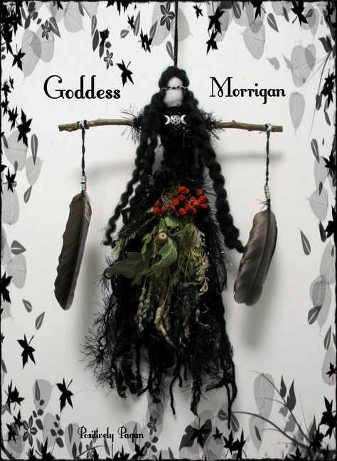 Spirit Dolls Pagan, Goddess Dolls Diy, Pagan Crafts Diy Projects, Samhain Goddess, Sage Spells, Samhain Crafts, Pagan Samhain, Goddess Morrigan, Witchcraft Diy