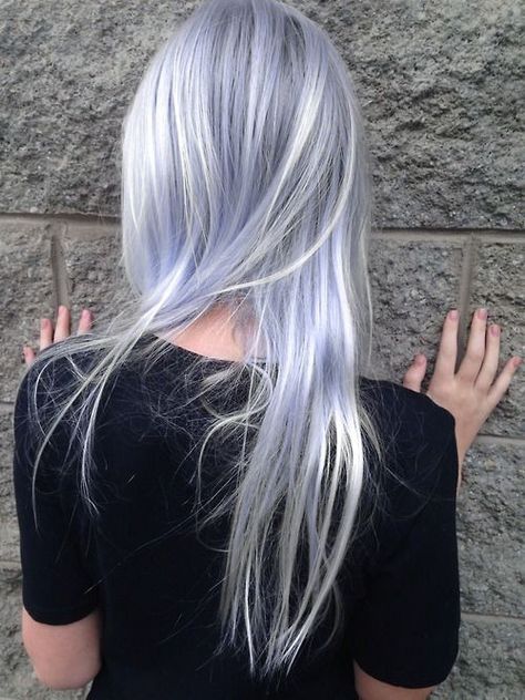 Hair Silver Highlights, Silver Hair Highlights, Pastel Blue Hair, Hair Silver, Colourful Hair, Silver Highlights, Hair Dyes, Silver Blonde, Hair Color Pastel