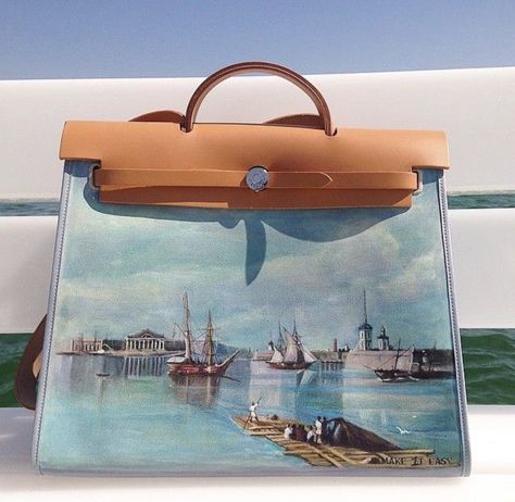 Hand Painted Bags Handbags, Painted Handbag, Luxury Bags Collection, Handpainted Bags, Hermes Kelly Bag, Diy Leather Bag, Painted Bags, Kelly Bag, Art Bag