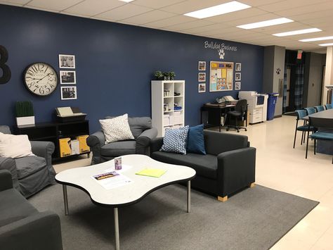 Teacher Lounge Welcoming Classroom Environment, Teacher’s Lounge Makeover, Student Lounge Ideas Schools, Staff Workroom Ideas, Staff Room Design Teacher Lounge, School Lounge Ideas, Teacher’s Lounge, Employee Lounge Ideas Break Room, School Teachers Lounge