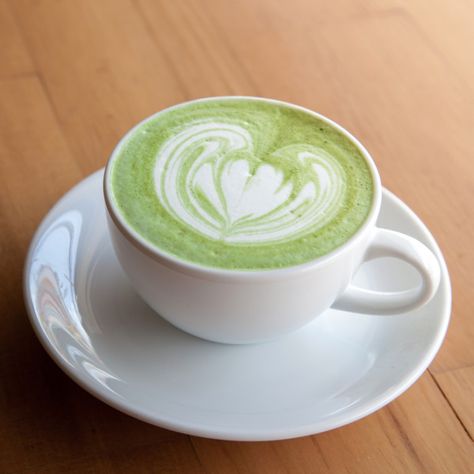 Matcha Tea Latte Recipe, Matcha Energy Drink, Matcha Tea Recipes, Matcha Tea Latte, Toasted Sandwiches, New Food Trends, Cafe Drinks, Matcha Coffee, Starbucks Matcha