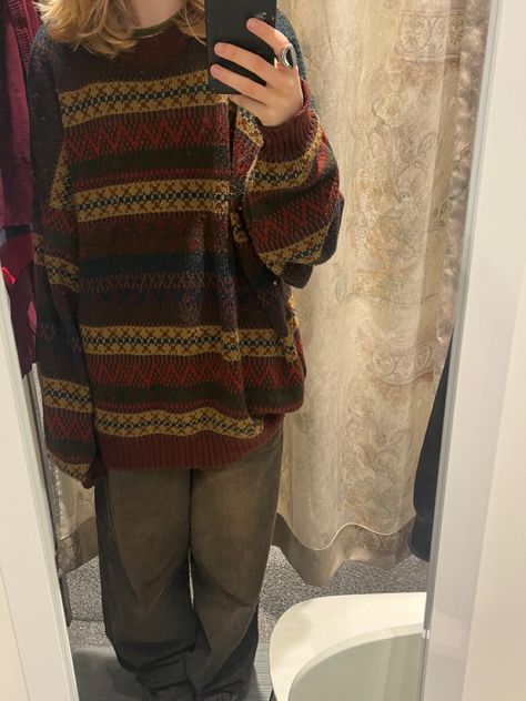 Granpa sweater Grandpa Jumper Aesthetic, Huge Sweater Outfit, Grampa Sweater Outfits, Grandpa Sweaters Aesthetic Outfits, How To Style A Green Sweater, Granpa Sweaters, Grampa Core Outfits, Grunge Sweater Outfit, Granpa Sweater