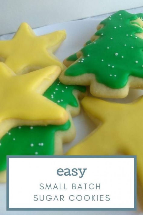 Small Batch Cookie Icing, Small Batch Sugar Cookie Frosting, Small Batch Cut Out Sugar Cookies, Small Batch Sugar Cookie Cutouts, Small Batch Cutout Sugar Cookies, Small Batch Cut Out Cookies, Diy Sugar Cookie Icing, Small Batch Of Sugar Cookies, Small Batch Christmas Cookies