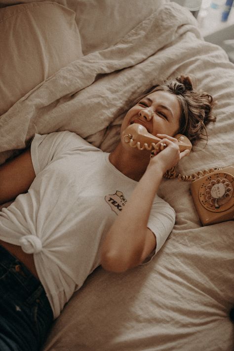 Yellow phone, vintage aesthetic, vintage photoshoot Retro Telephone Photoshoot, Pay Phone Photoshoot, Photoshoot With Couch, Photoshoot Ideas At Home With Phone, Photoshoot Room Ideas, Old Phone Photoshoot, Phone Photoshoot Ideas, Vintage Phone Photoshoot, Photoshoot With Phone