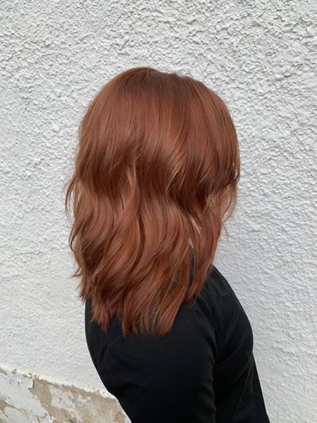 Red Light Hair Color, Dyed Auburn Hair Reddish Brown, Natural Red Color Hair, Died Auburn Hair, Dusty Auburn Hair, Faded Auburn Hair, Short Layered Auburn Hair, Copper Hair On Pale Women, Natural Dyed Red Hair