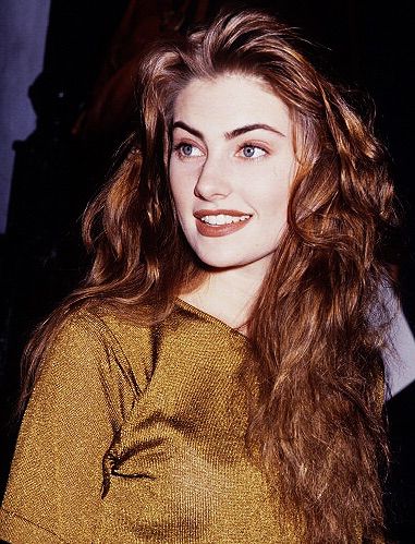 Strobing Makeup, 90s Grunge Hair, Hair Clips 90s, 90s Makeup, Photographie Inspo, 90s Hairstyles, Stil Inspiration, Twin Peaks, Beauty Icons