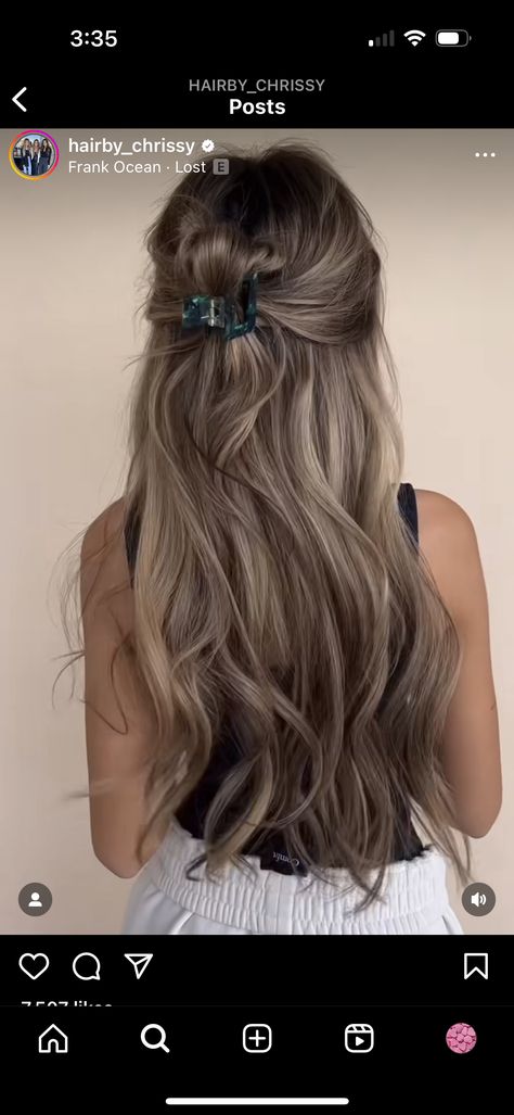 Fall Balayage Hair Blonde, Cool Toned Sandy Brown Hair, Light Brown Hair With Teasy Lights, Light Cool Brown Balayage, Ashy Burnett Hair, Subtle Ombre Brunette, Cool Tone Brown With Highlights, Transition To Dark Hair From Blonde, Hair Color Ideas Easy To Maintain